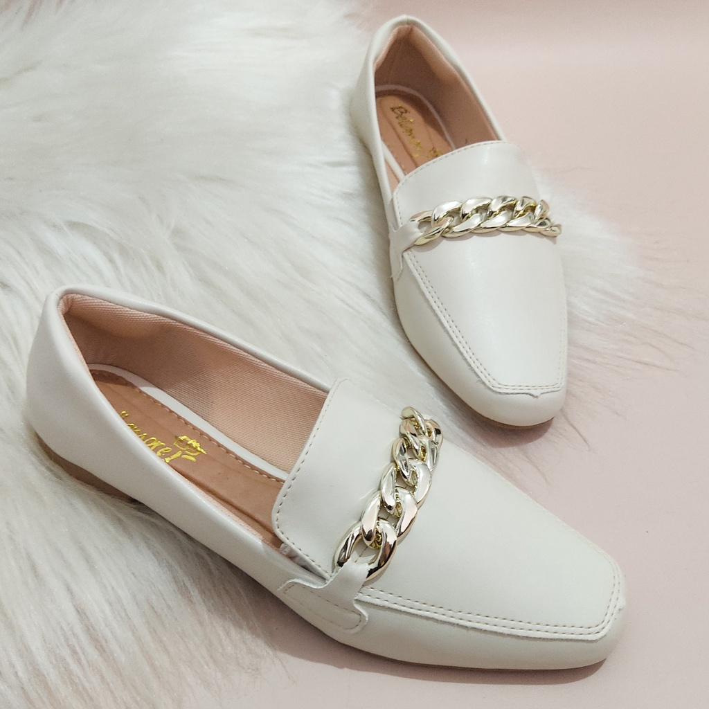 Mocassim Judite – Feminino Confortável com Bico Quadrado