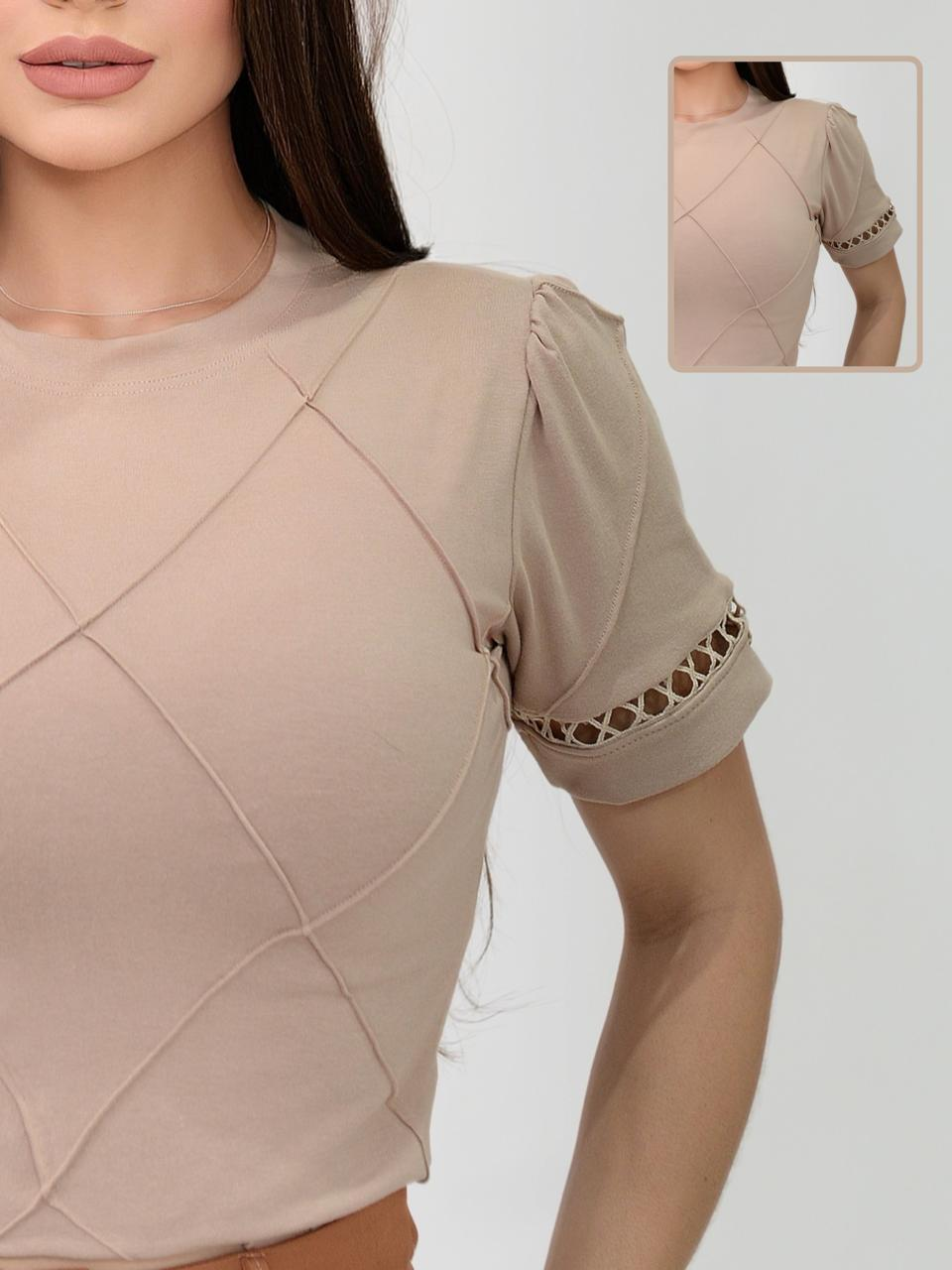 Blusa Viviane T-Shirt Gola Alta